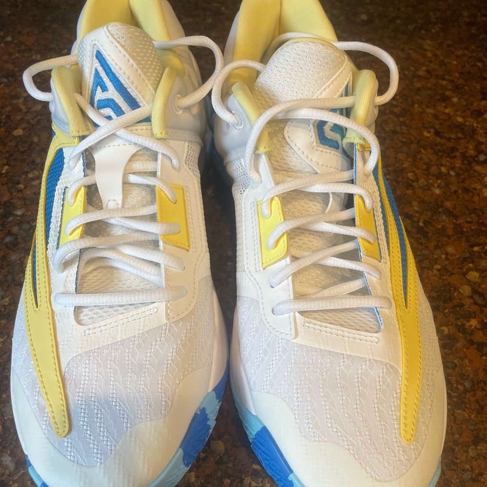 Nike White and Yellow Athletic Shoes